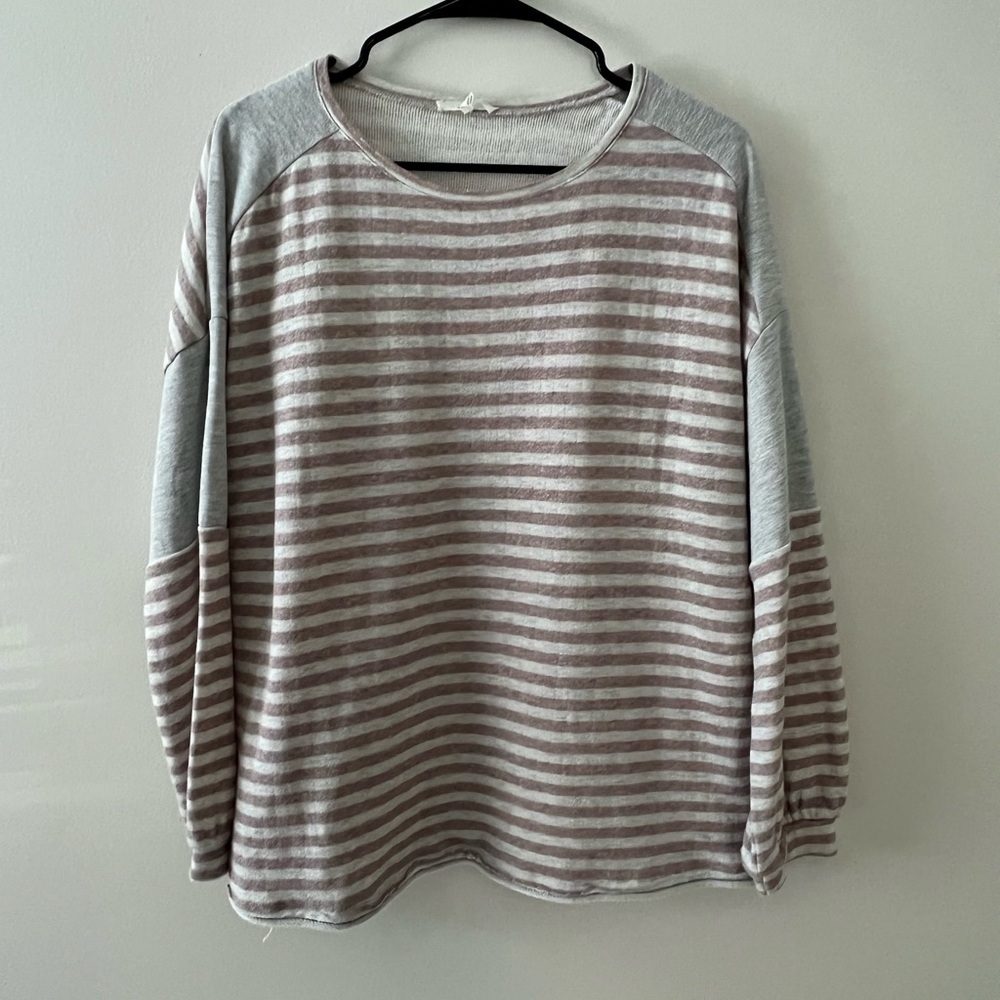 easel Striped Pullover Sweater in Mauve and Light Gray